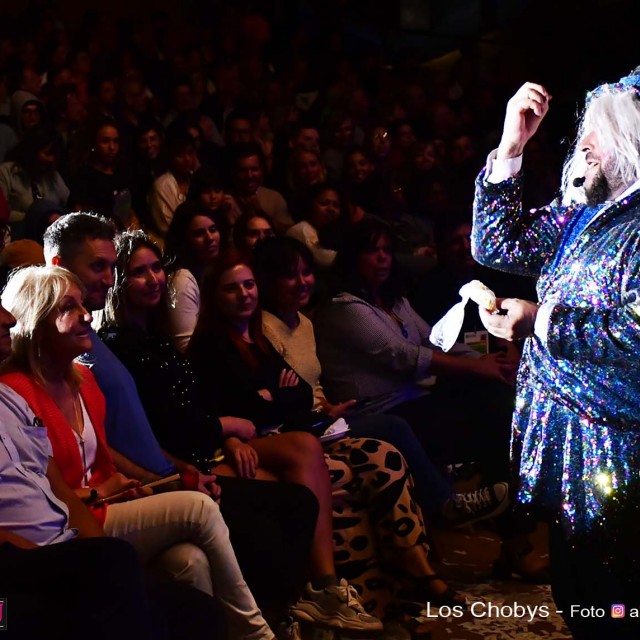 TEATRO-ENTREGA DE PREMIOS-02-1214